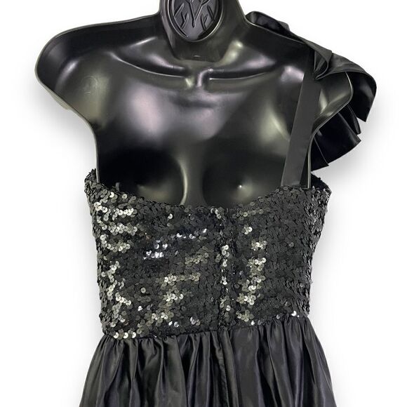 One Shoulder Black Vintage Sequin Gown Bow ILGWU Made 9 - Picture 10 of 14